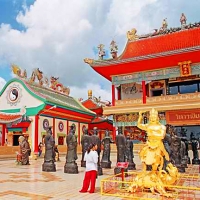 Китайский храм Viharnra Sien
