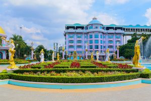 Дворцово-парковый комплекс Baan Sukhawadee