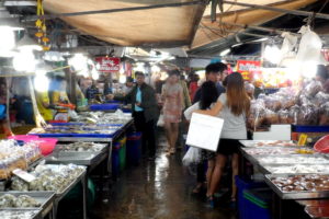 Рыбный рынок в Наклуа