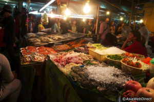 Ночной рынок на Тепразит